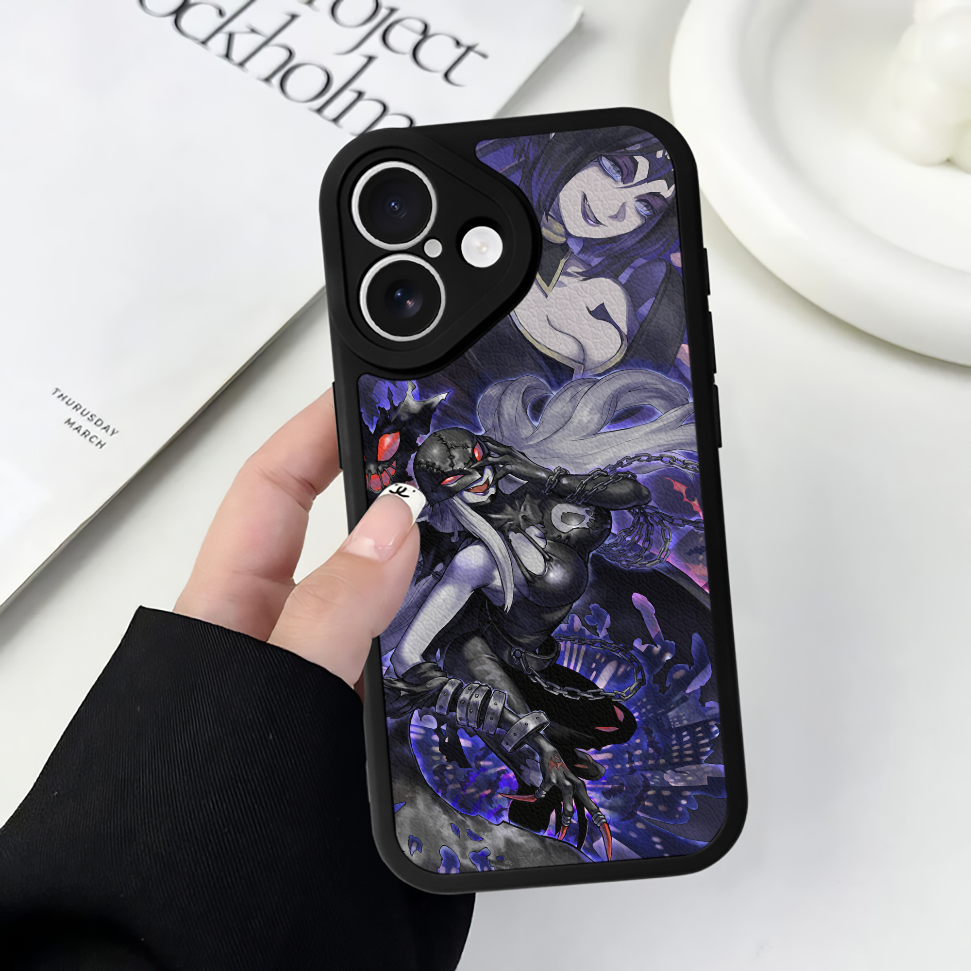 （画像用） Digimon デジタルモンスター/デジモン 【iPhone 16シリーズ対応】シリコンスマホケース（レザー調） 材質：シリコン